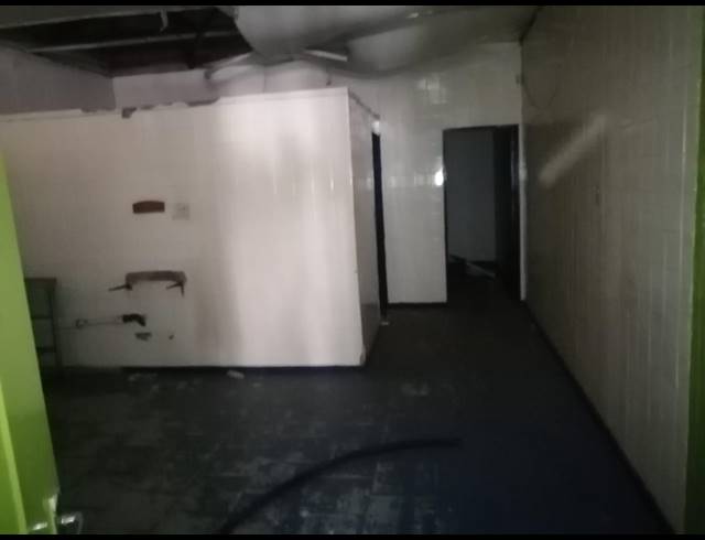 1,300M² WAREHOUSE FOR SALE IN MARSHALLTOWN